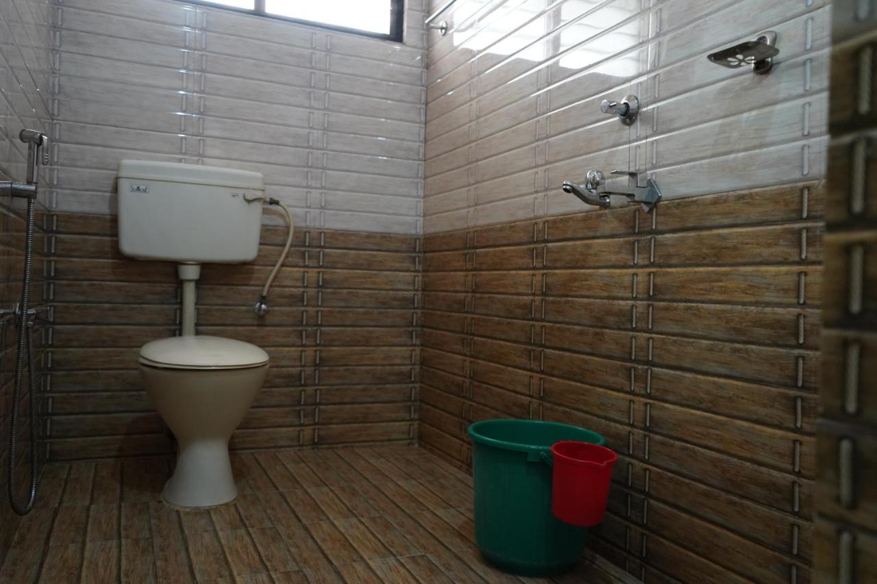 Sangeetha Tourist Home Thiruvananthapuram Extérieur photo